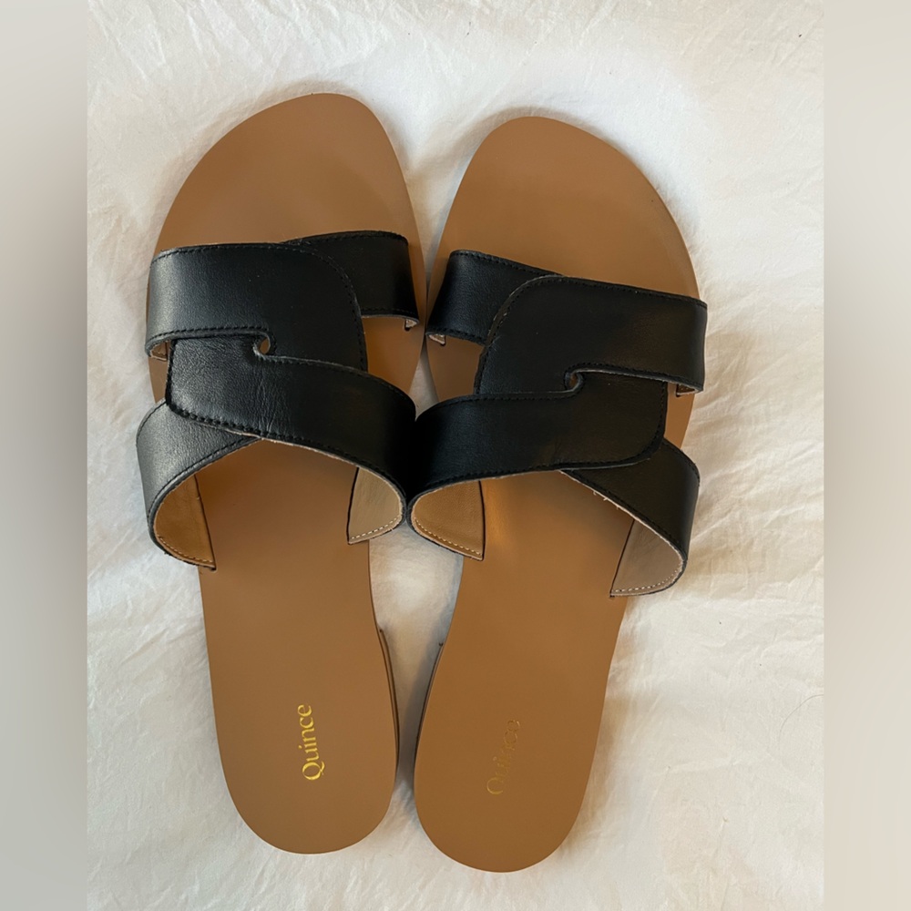 Quince Women's Leather cutout Slide Sandals with Black Straps and Tan Sole NEW!